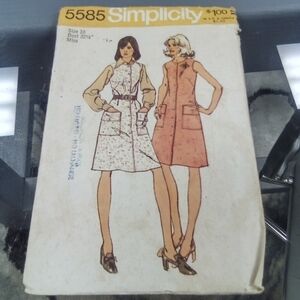 Vintage Simplicity Sewing Pattern 5585 Women's Dress & Jumper Dress Size 10
